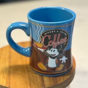 Disney’s Mickey’s Really Swell Coffee mug 16 oz